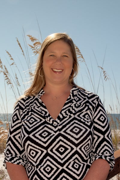Amanda Dickey, Marketing | Agent Services
